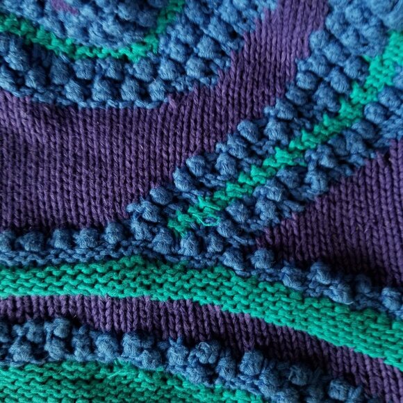 Rare, vintage 80s, 3-D, thick cotton, handmade sweater, M, flowers/geometric - Picture 7 of 11